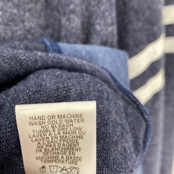 Wildfox Sweatshirt Size XS - Picture 9 of 9